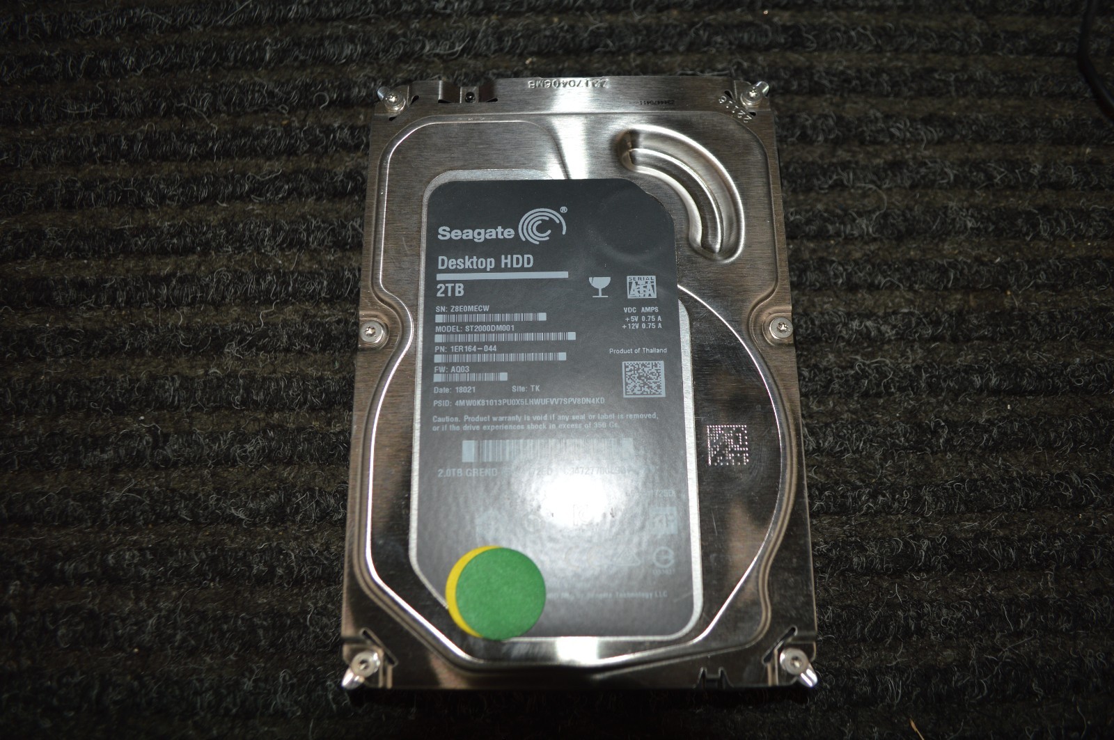 Seagate 2TB 3.5" SATA Desktop Hard Drive HDD ST2000DM001
