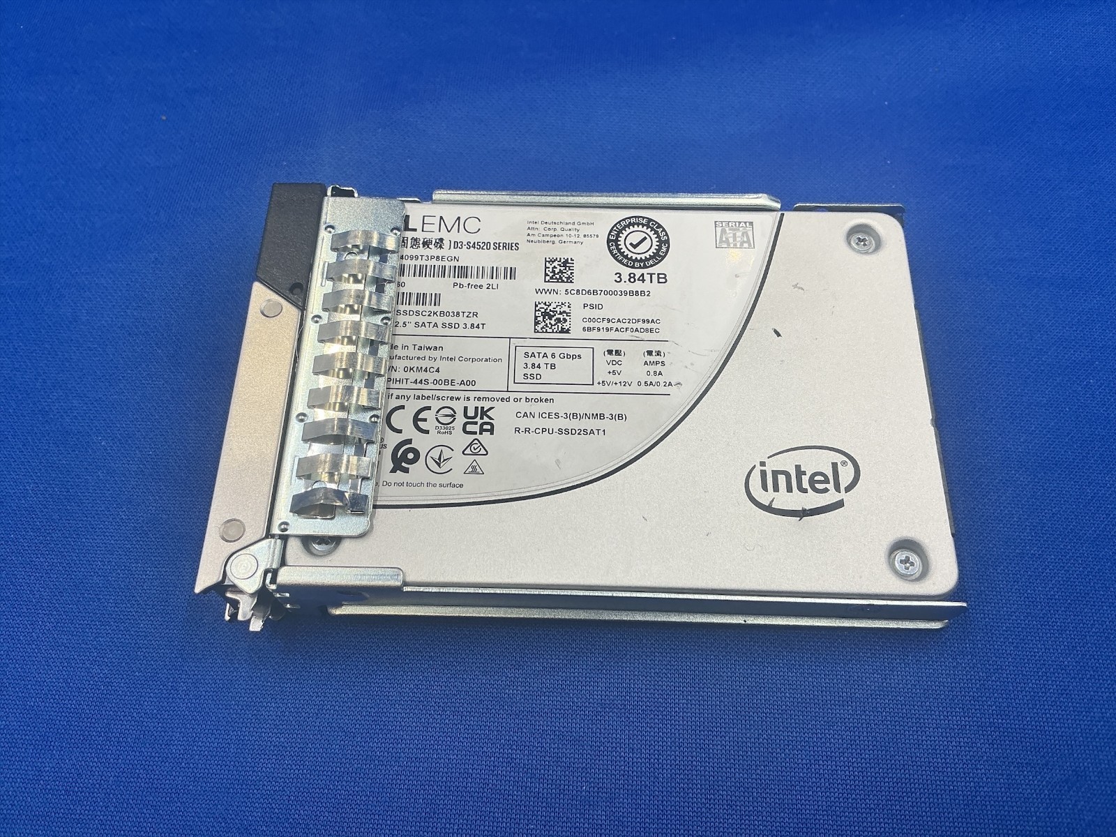 KM4C4 Dell INTEL D3-S4520 3.84TB SATA 6Gbps Read Intensive 2.5''  SSDSC2KB038TZR