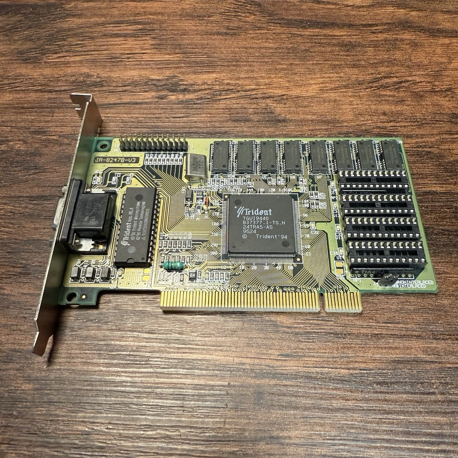 Jaton JA-8247B-V3 Trident TGUI9440 1MB PCI VGA Video Card | DOS/Win9x