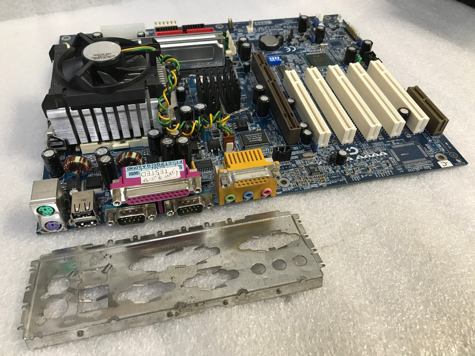 Gigabyte GA-8TX REV:1.0 Motherboard W/CPU, 512MB+Rambus RAM & I/O Panel (Tested)