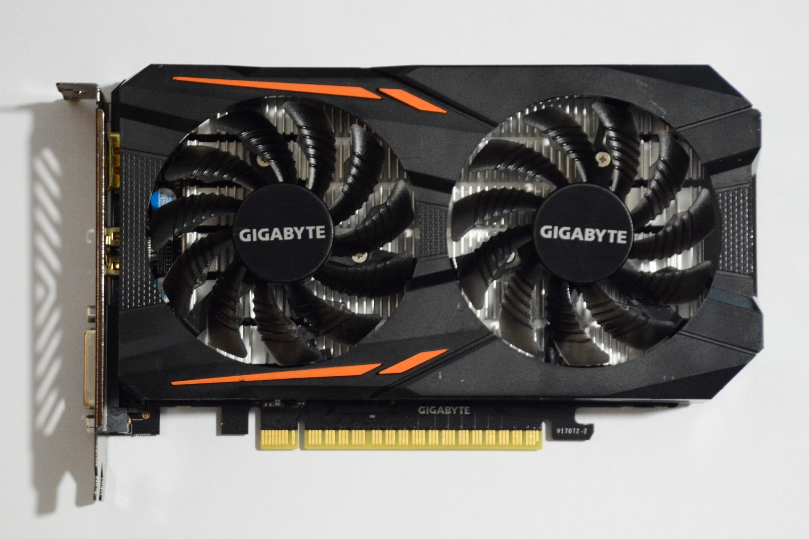 GIGABYTE Nvidia GeForce GTX 1050 OC | 2GB GDDR5 | 1x DVI, 1x HDMI, 1x DP