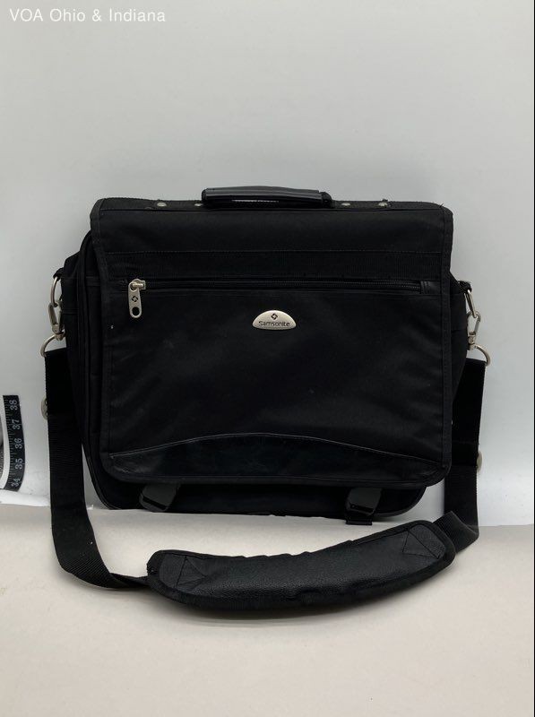 Samsonite Black Nylon Laptop Briefcase Messenger Bag Large Shoulder Strap