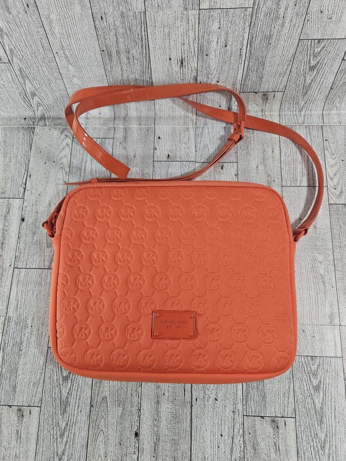 Michael Kors Orange Neoprene Fabric iPad Tablet Case Sleeve Zip Bag 8 X 10.5 