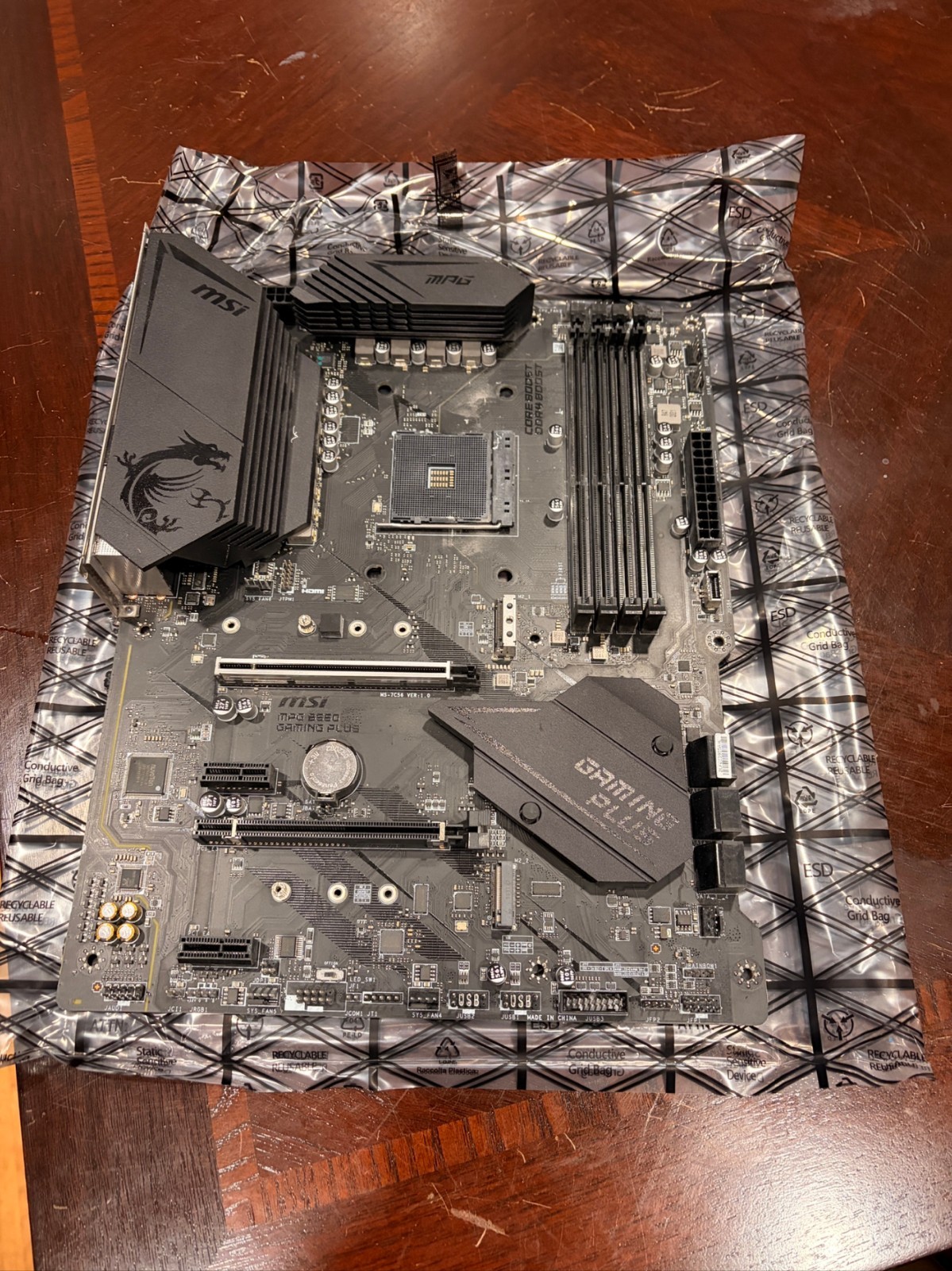 MSI MPG B550 Gaming Plus AM4 ATX Motherboard DDR4 - Working, I/O Shield