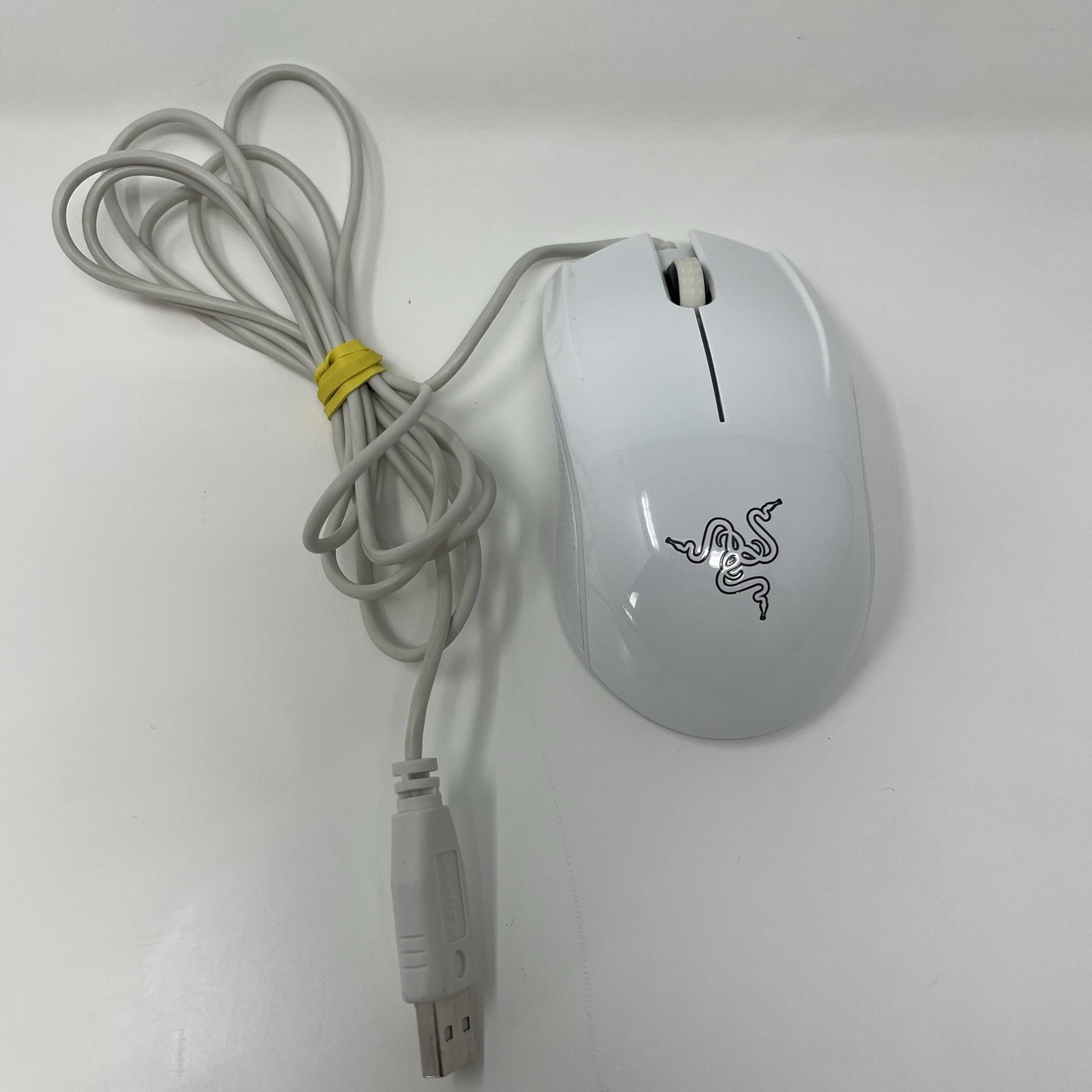 Razer Abyssus 2014 White Wired Optical Gaming Mouse RZ01-0119 RZ01-01190200 3500