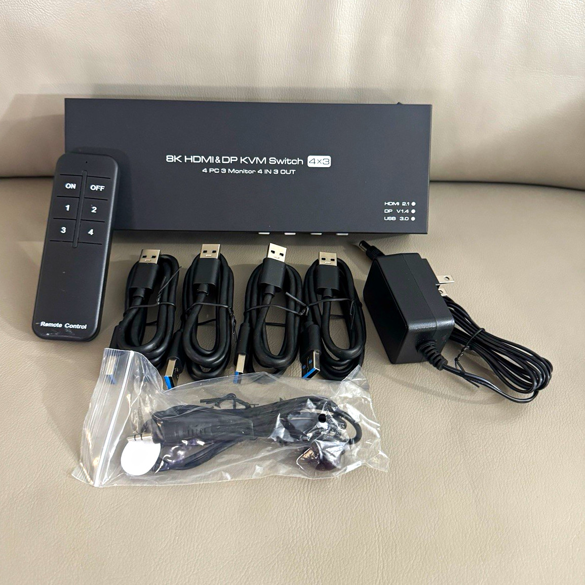 4x3 HDMI/DisplayPort KVM Switch Box USB 3.0 w Remote (4 PC/3 Monitors)