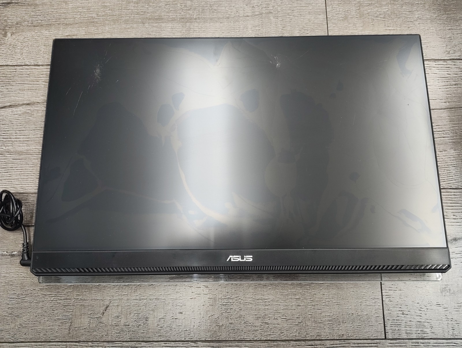ASUS ZenScreen 24” 1080P Portable USB Monitor (MB249C) BROKEN