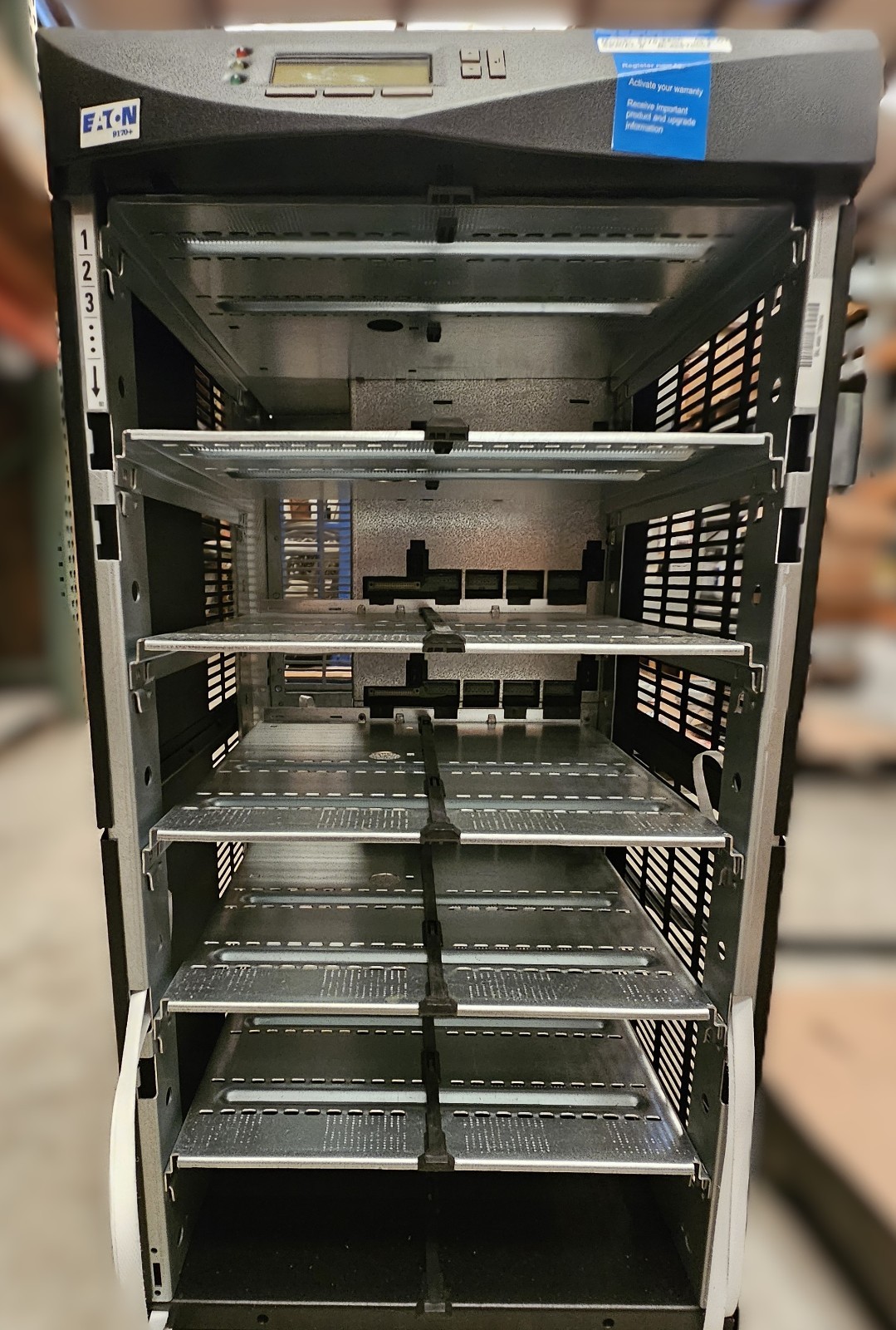 Eaton 9170+ 9KvA 1 Phase UPS 6 Slots
