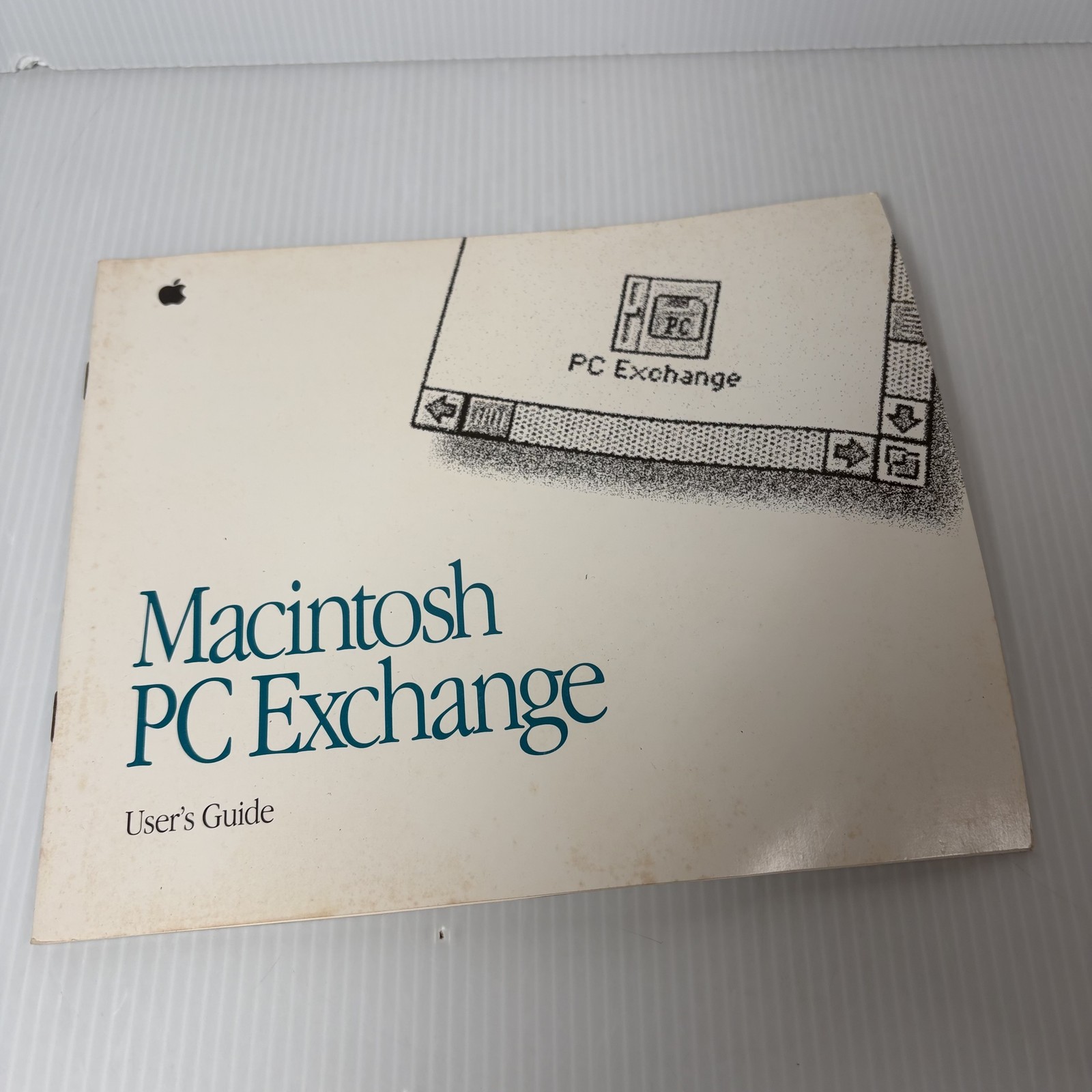 Vintage Apple Macintosh PC Exchange User's Guide Manual 030-1872-A Original