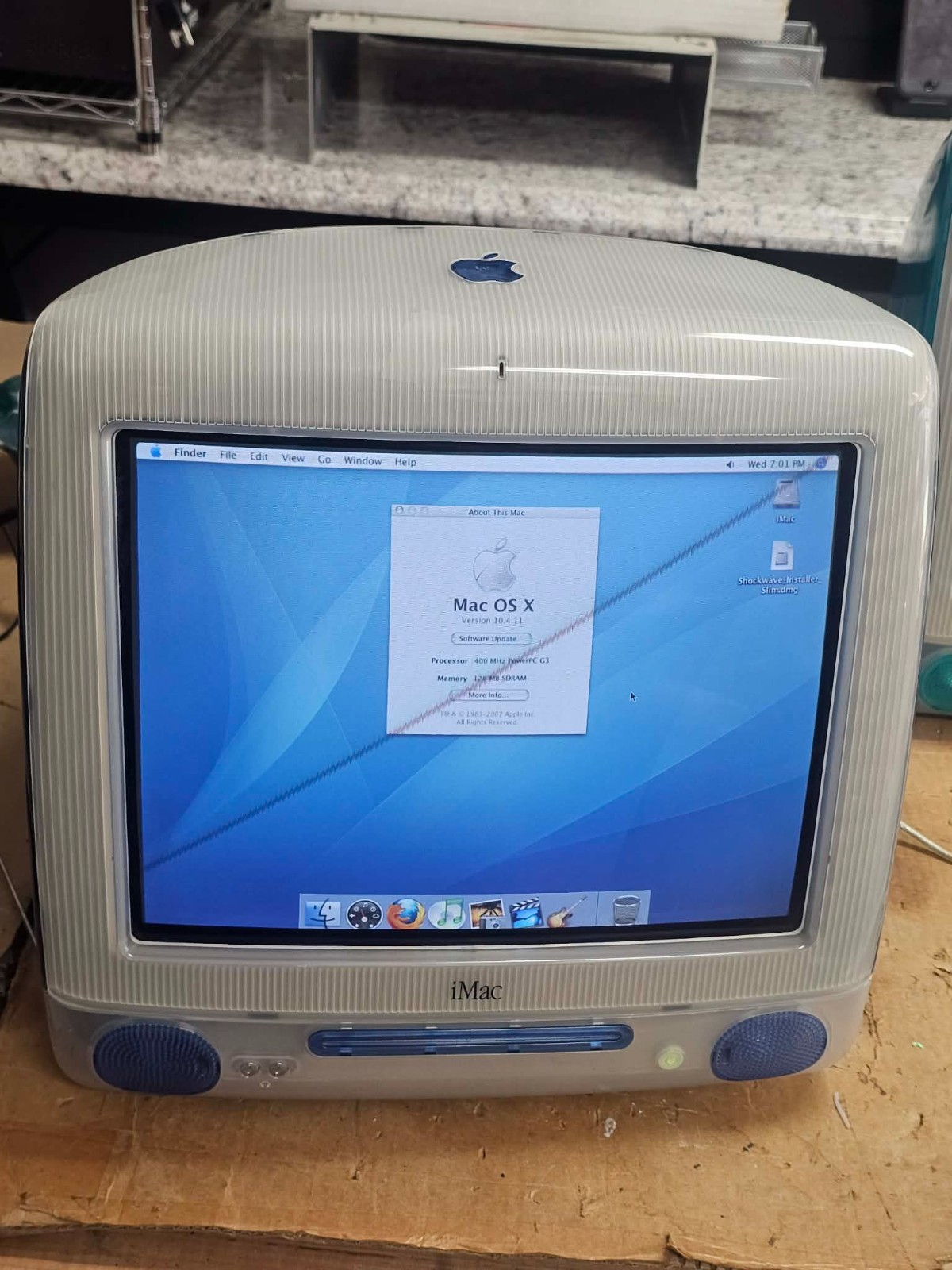 Clean Vintage Retro Apple iMac G3 2001 Blue Slot CD Powers Up OSX 10.4.11 400Mhz