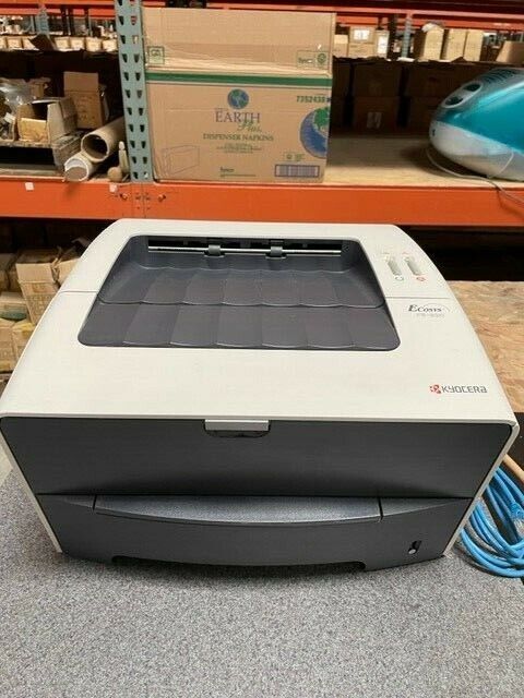 Kyocera FS-820 EcoSys Printer with Cords - Powers On