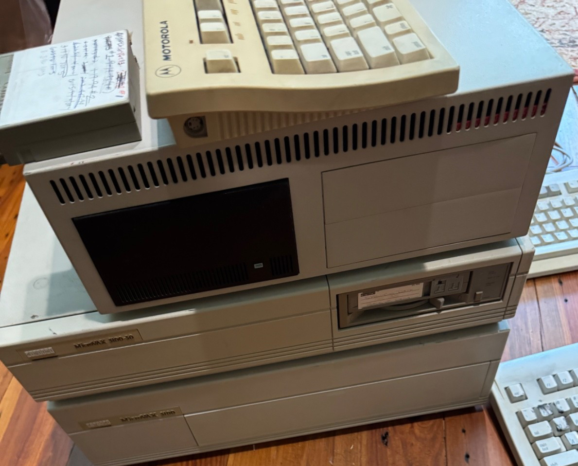 MicroVax Computer System - MicroVAX 3100 &  3100-30, Cables Connections Manuals