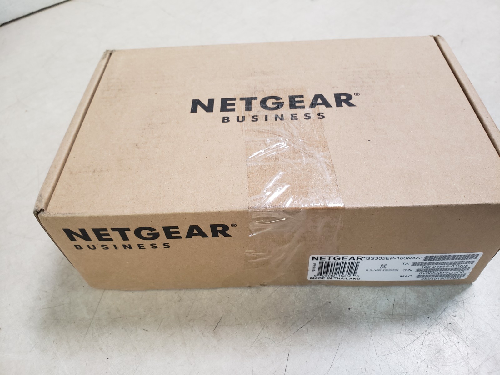 NETGEAR GS305EP 5-Port Rack Mountable Ethernet Switch - GS308-100PAS