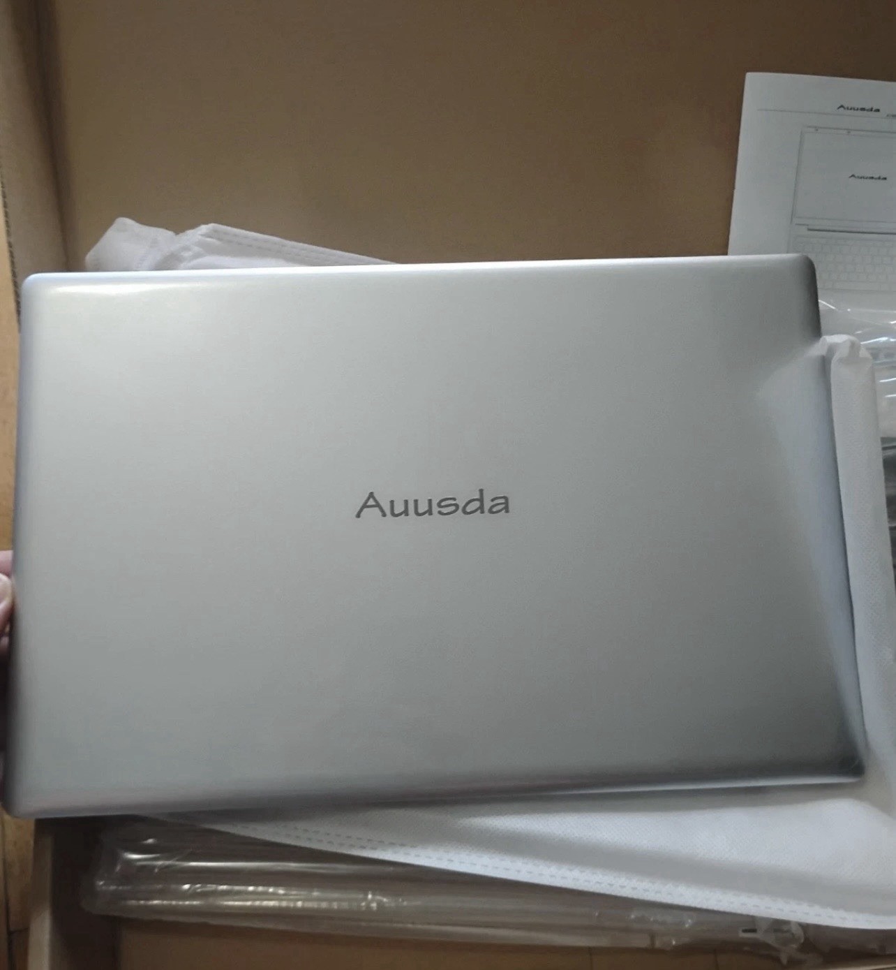 Silver Aussda 14.1" laptop. NEW. Windows 11. 512 GB, Celeron. LCD screen