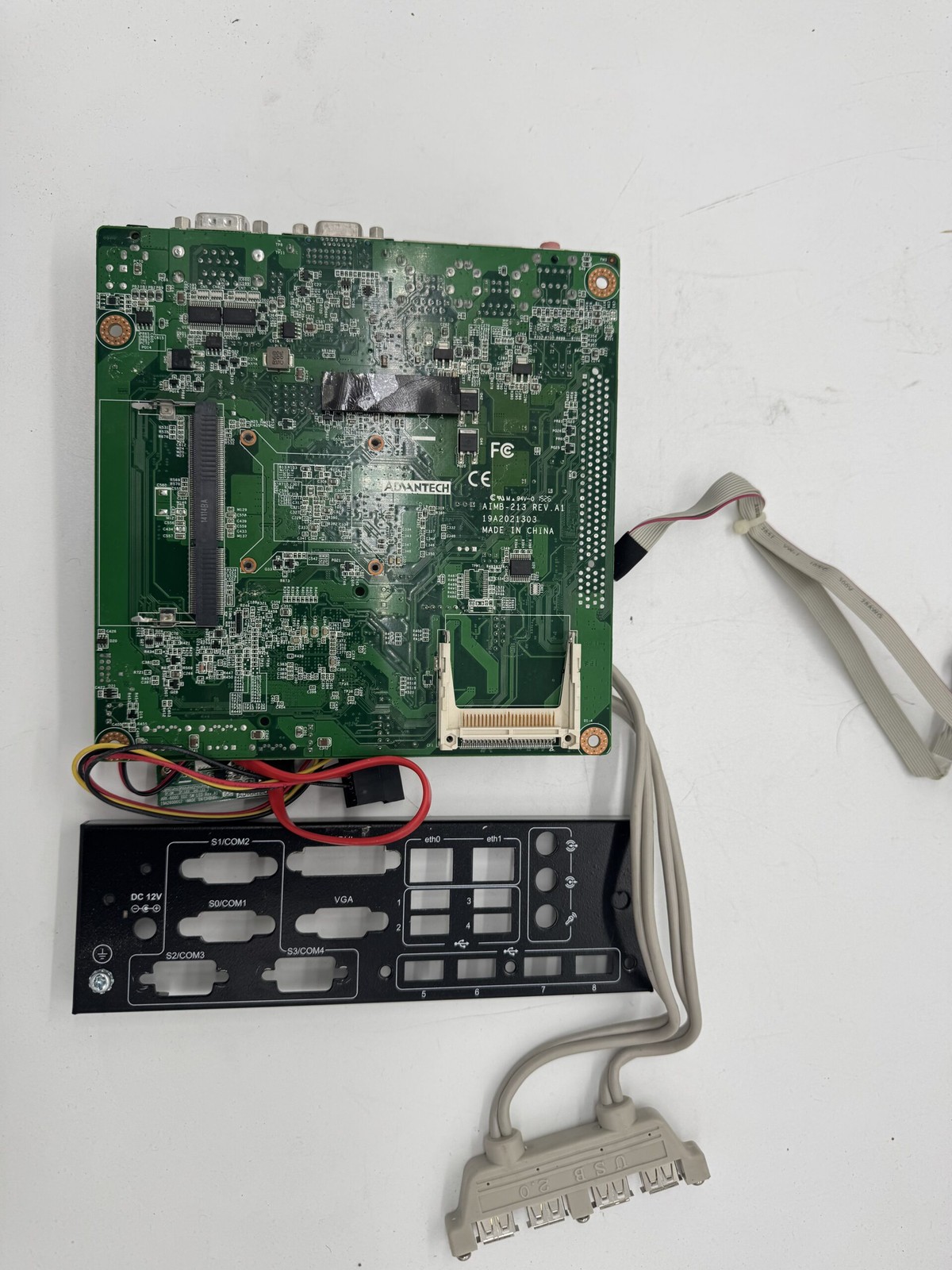 Advantech aimb-213d, rev.a1,19a2021303,9692a21310e,4gb