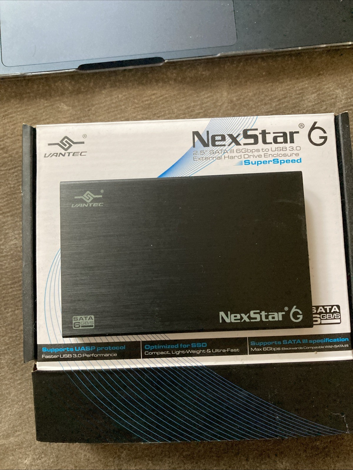 Vantec NexStar 6G 2.5inch SATA III 6Gbp/s to USB3.0 External HDD w/ 400 GB HD