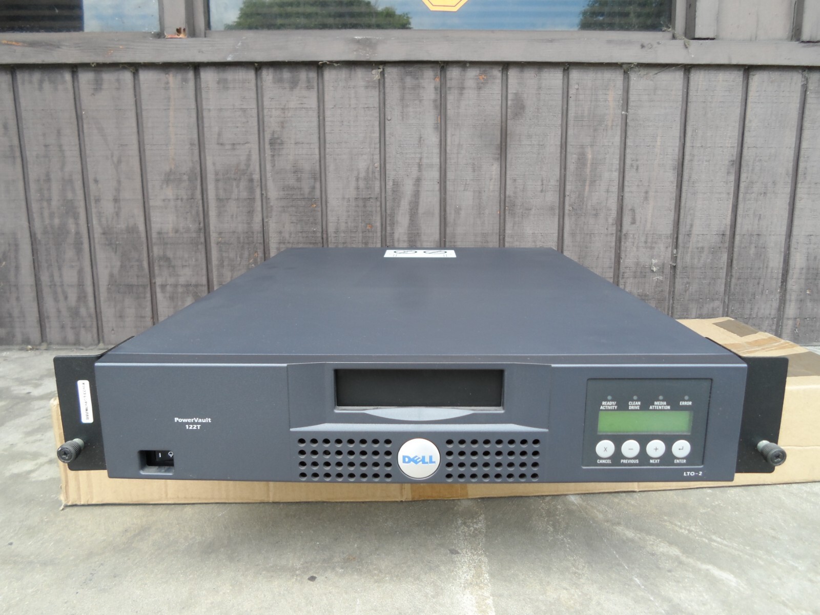 Dell PowerVault PV122T 122T X6955 0X6955  Auto Loader (NO-BCR) SDLT320 SDLT-320