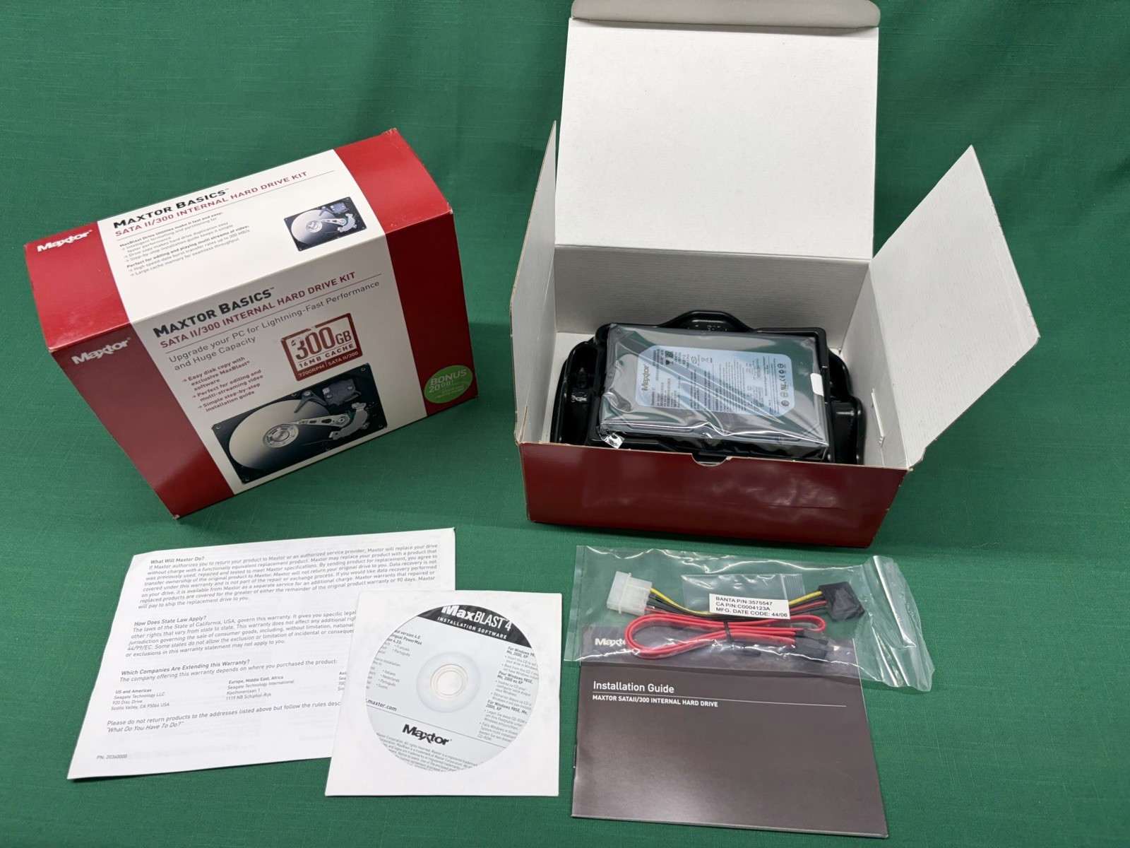 NEW Maxtor Basics SATA II/300 Internal Hard Drive Kit 300 GB 16MB Cache 7200 RPM