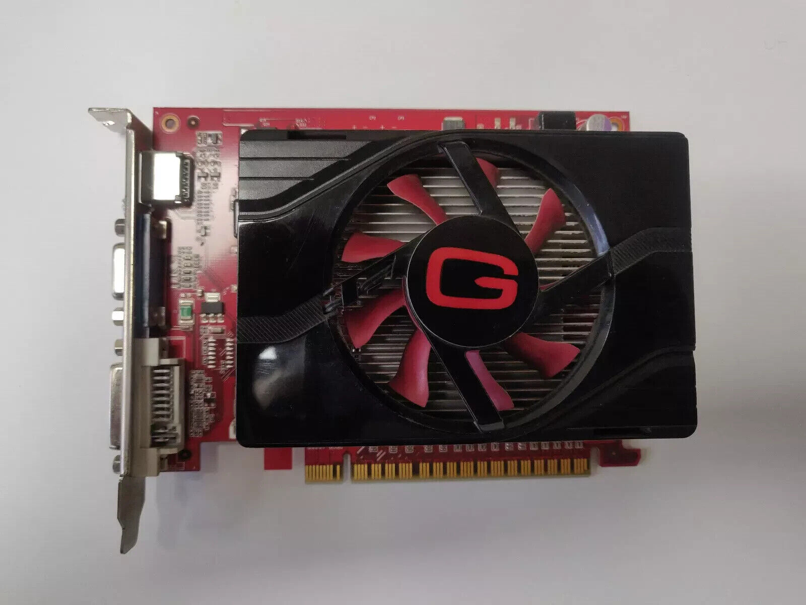 NVIDIA GeForce GT430 1GB DDR3 128BIT HDMI/DVI/VGA