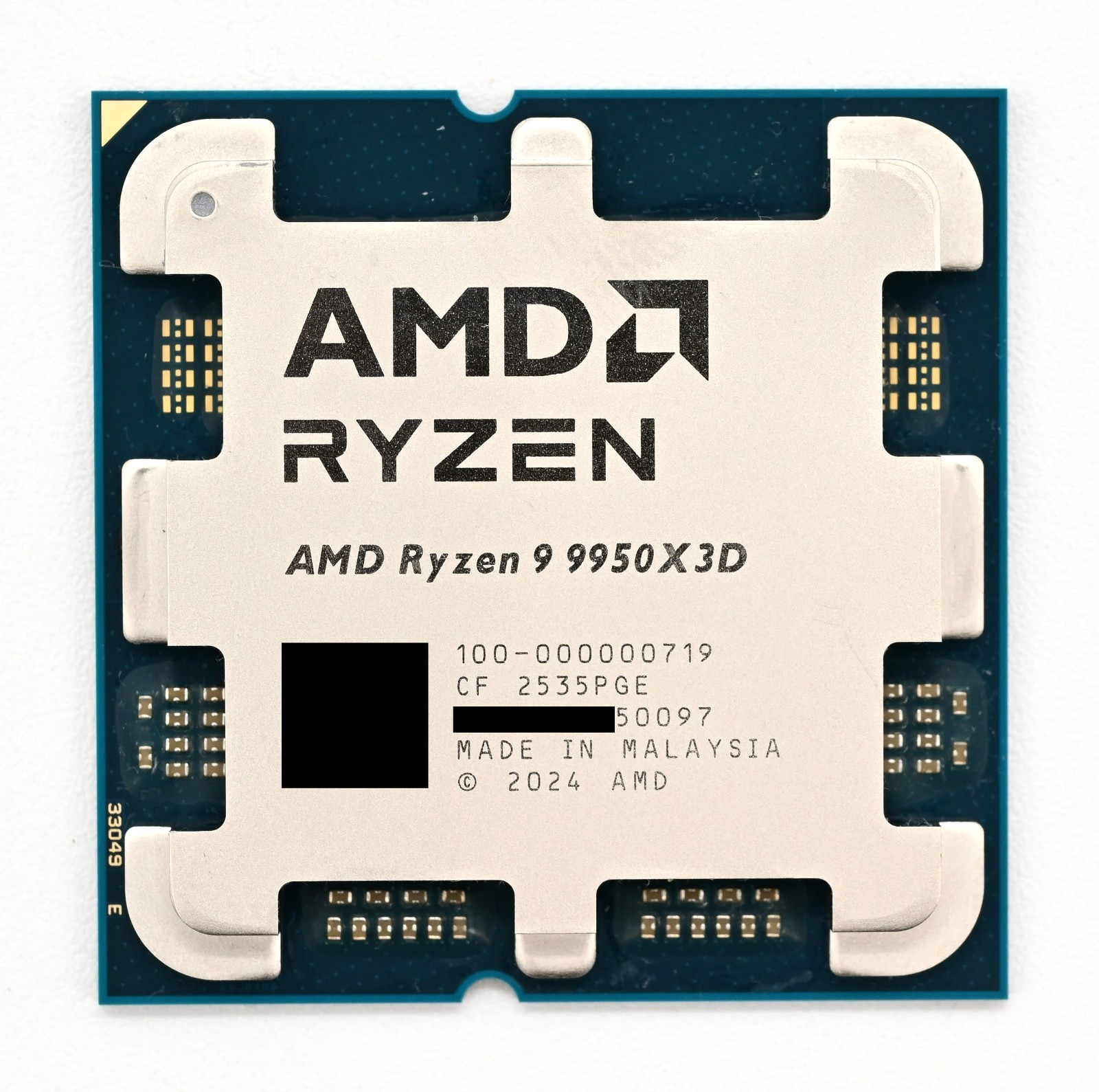 AMD Ryzen 9 9950X3D 16-Core 32-Thread AM5 Desktop Processor CPU New System Pull