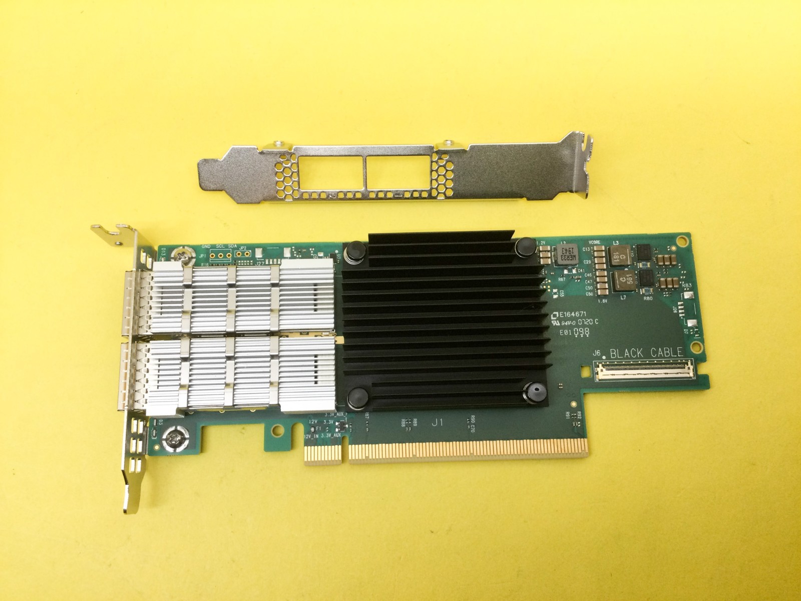 Mellanox Connectx-6 200Gbe 2-port Qsfp56 Pcie Vpi Adapter Card MCX653106A-HDAT