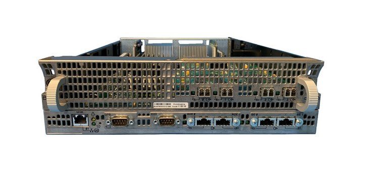 New - EMC Clariion CX600 Storage Processor incl. 2GB RAM 005048034 / 005047763
