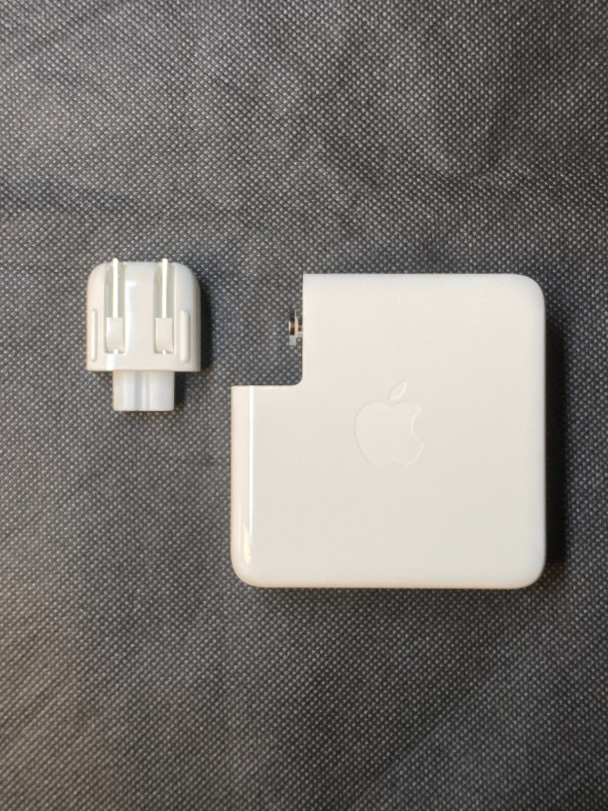 Genuine Apple 96W USB C Power Adapter A2166 w/Cable MacBook Pro 16 inch 14 inch