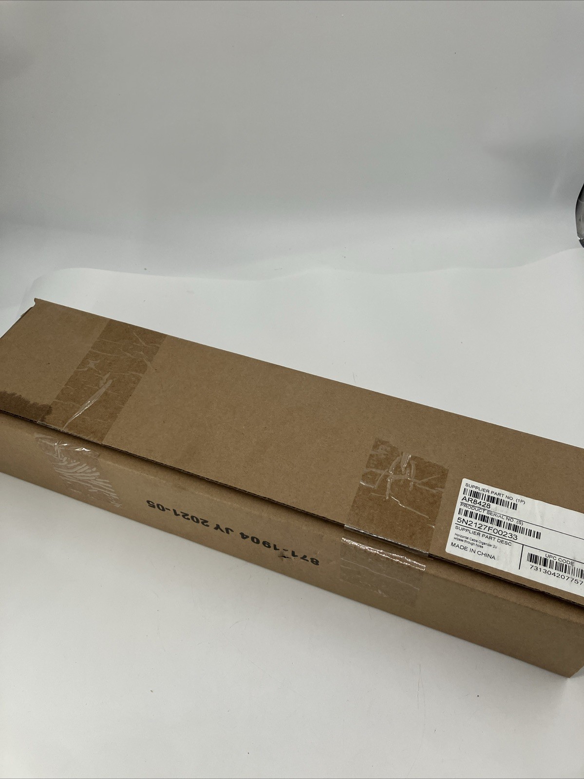 APC - AR8428 - Horizontal Cable Organizer 2U w/pass through holes Ships Fast