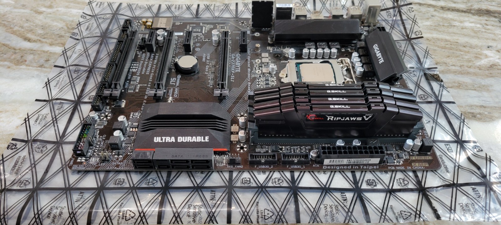 Intel Core I7-7700k Processor+Gigabyte GA-Z270XP-SLI+16 GB Ram G.Skill Ripjaws V