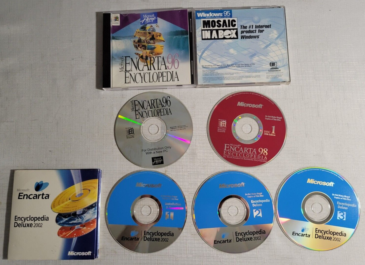 Vtg Microsoft Encarta Encyclopedia Deluxe 2002 3 CDs Windows 96 98 Lot