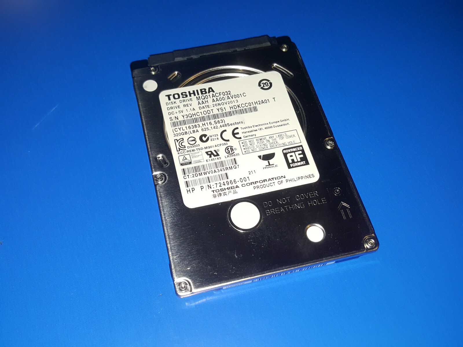 Alienware m17x R3 - 320GB Laptop Hard Drive with Windows 10 Home 64-Bit