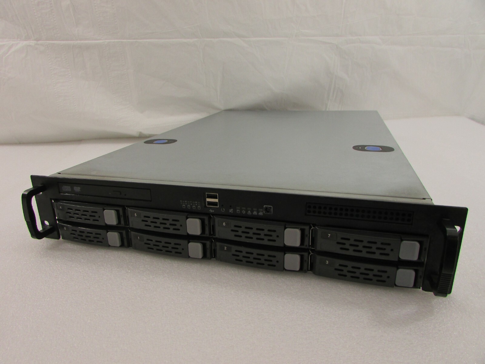 CHENBRO RM215 2U Rackmount Server Chassis SATA II Backplane~ Slim Drive~No Power