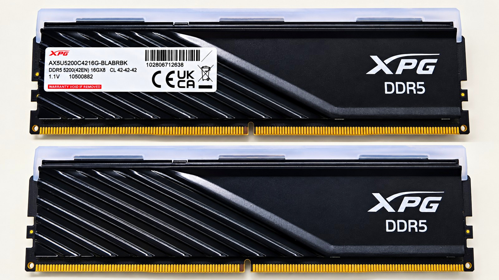 XPG 16GB (1x16GB) DDR5 5200 UDIMM CL42 RAM AX5U5200C4216G-BLABRBK
