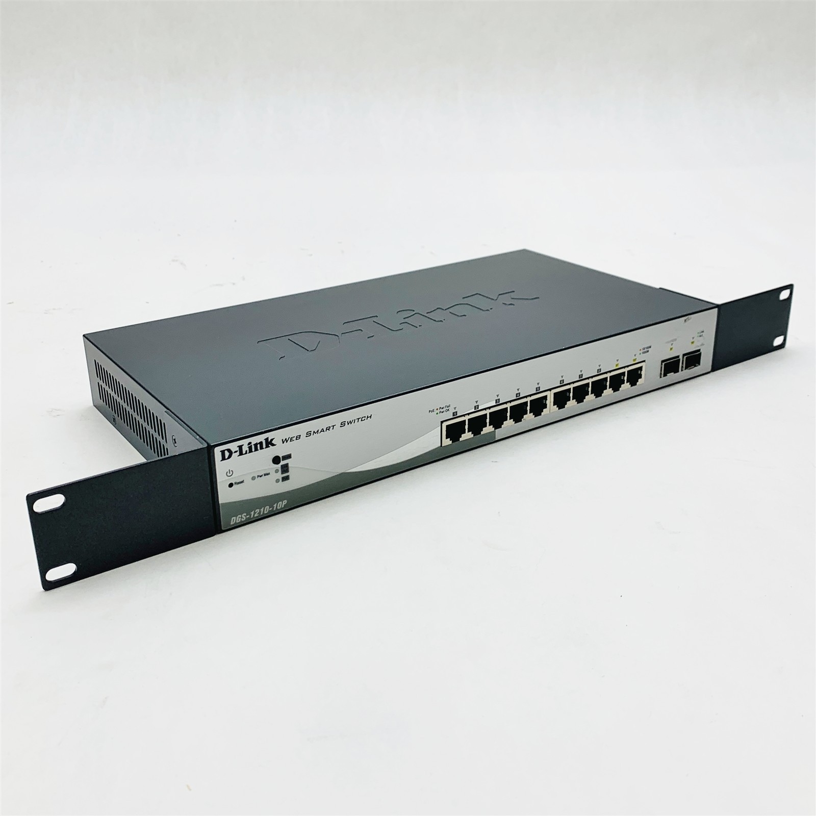 D-Link DGS-1210-10P Web Smart 10-Port Gigabit Managed PoE+ Switch BGS121010PA.A1