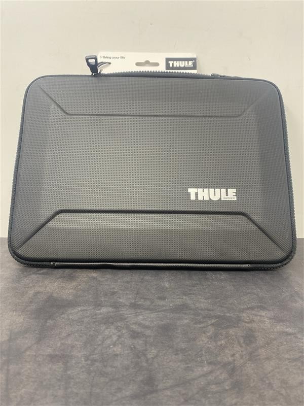Thule - Gauntlet Laptop Sleeve Laptop Case for 13-14” Apple MacBook Black