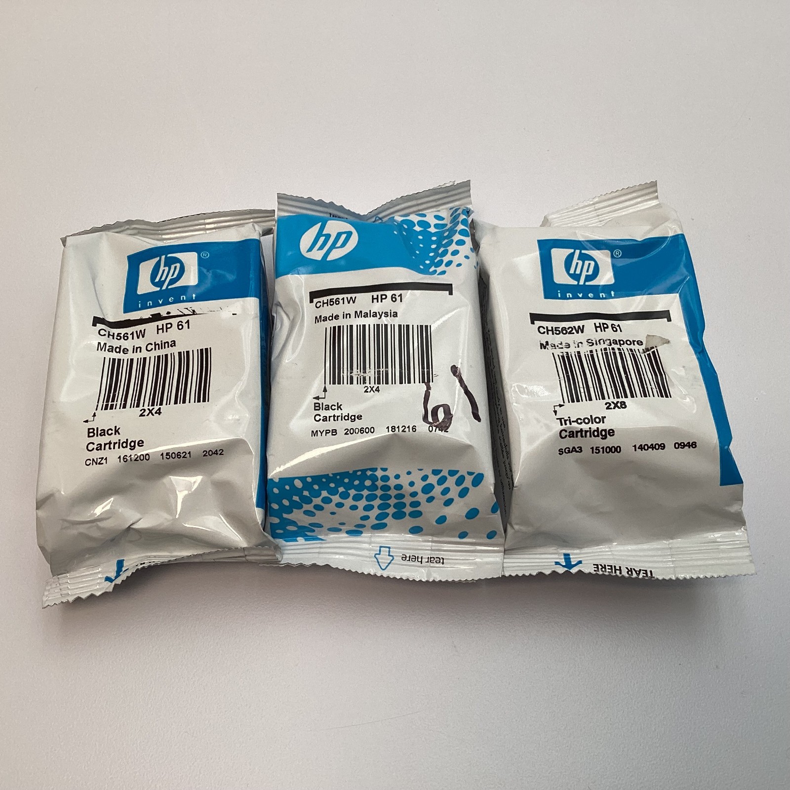 Lot of 3 HP 61 Ink Cartridges (2) Black CH561W (1) Tri-Color CH562W 2016 - 2020