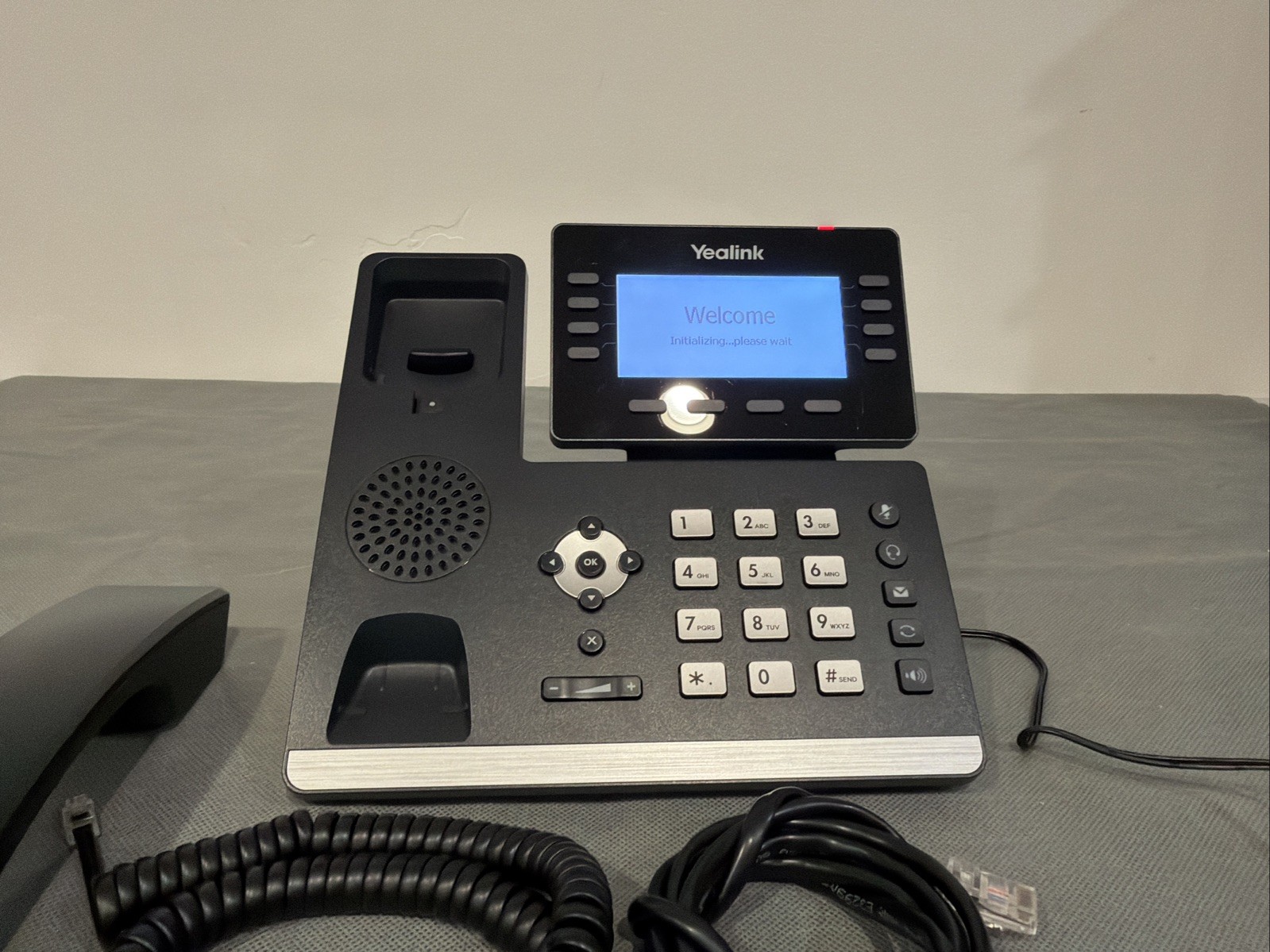 Yealink SIP-T53 Prime Business Phone Used No Power Cord Black (8.5-10) Tested.