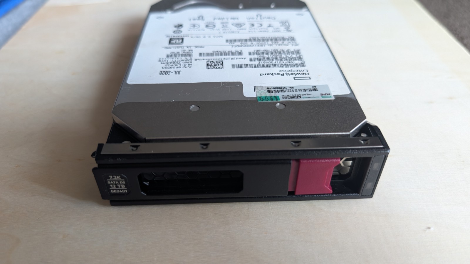 HPE 12TB SATA 6Gb/s 7200RPM Enterprise HDD with original Caddy, MB012000GWDFE