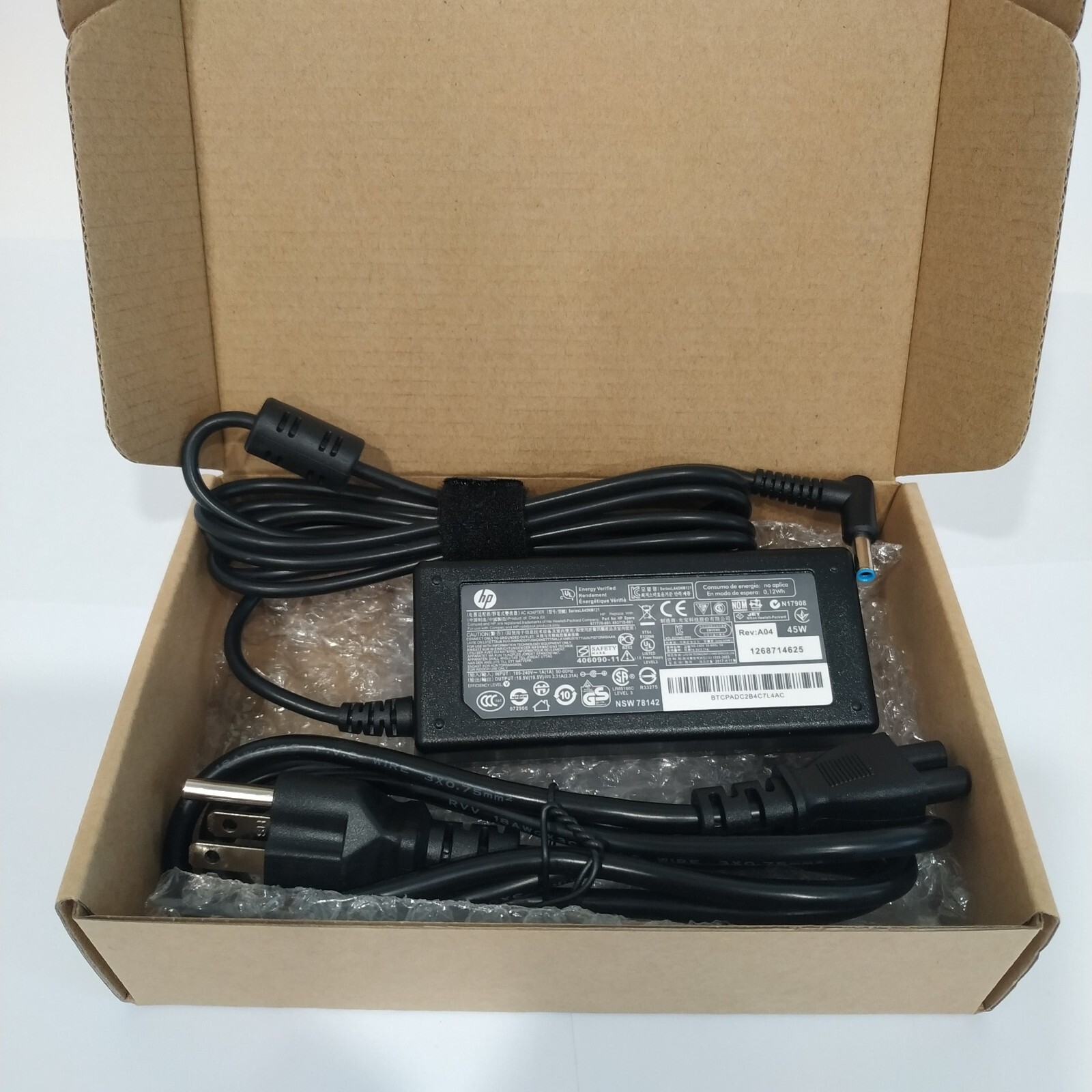 Genuine 45W Blue tip AC Adapter Charger For HP 740015-002 741727-001 19.5V 2.31A