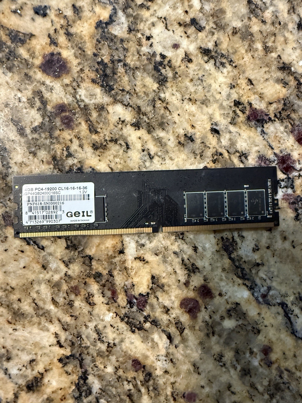 GEIL 4GB 2400 Mhz DDR4 Memory