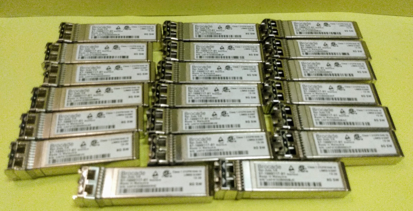 Lot of 20 Brocade 57-1000117-01 SFP, 8G Gbps SWL Fiber Optic Transceiver Module