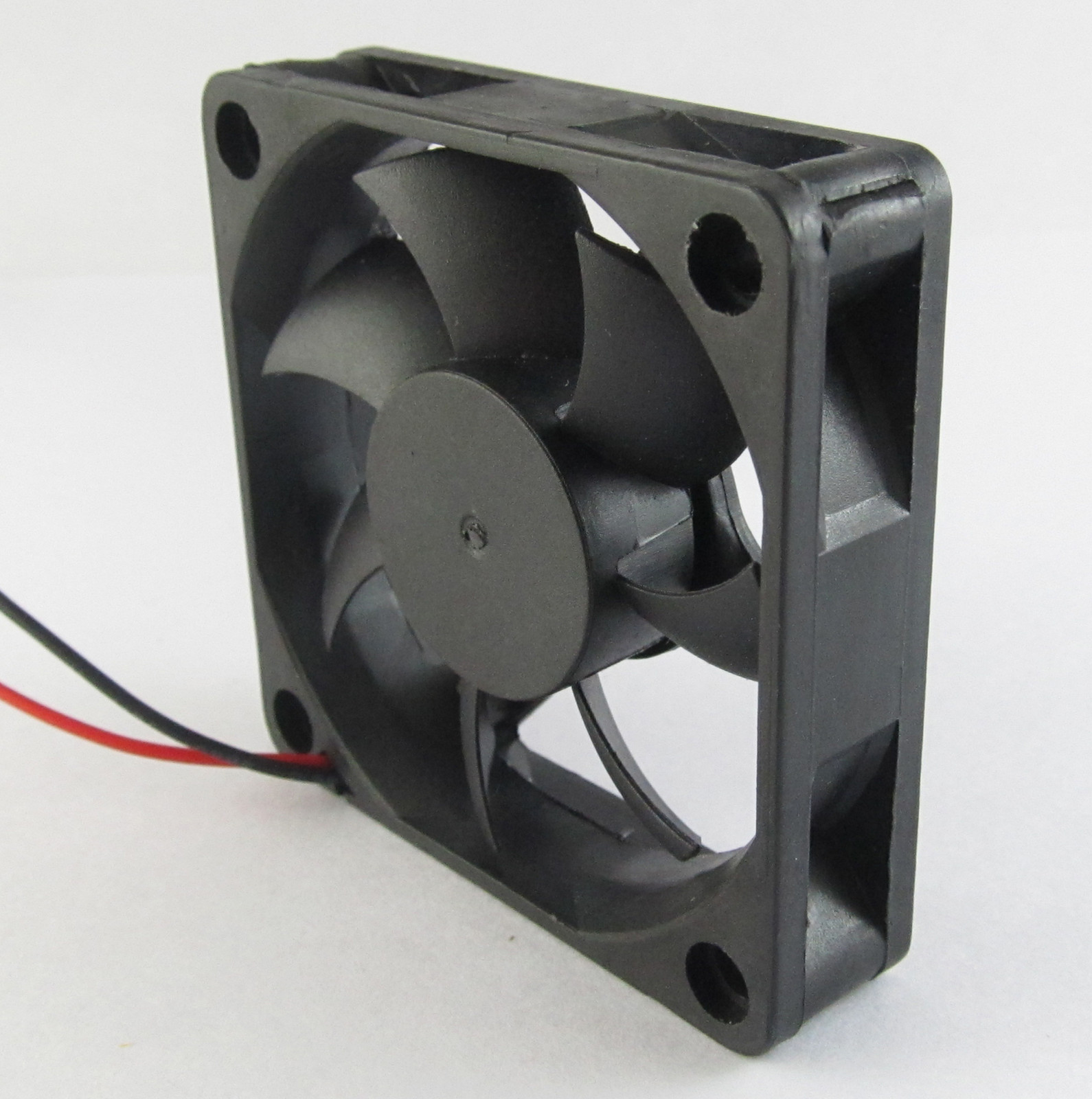 10pcs Brushless DC Cooling Fan 60x60x15mm 6015 9 blades 12V 0.13A 2pin Connector