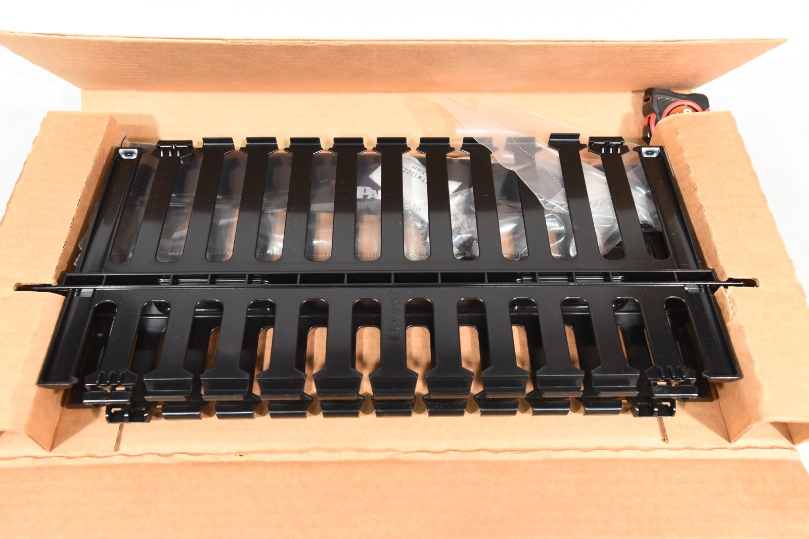 Panduit WMPSE 19" Horizontal Cable Manager 1RU