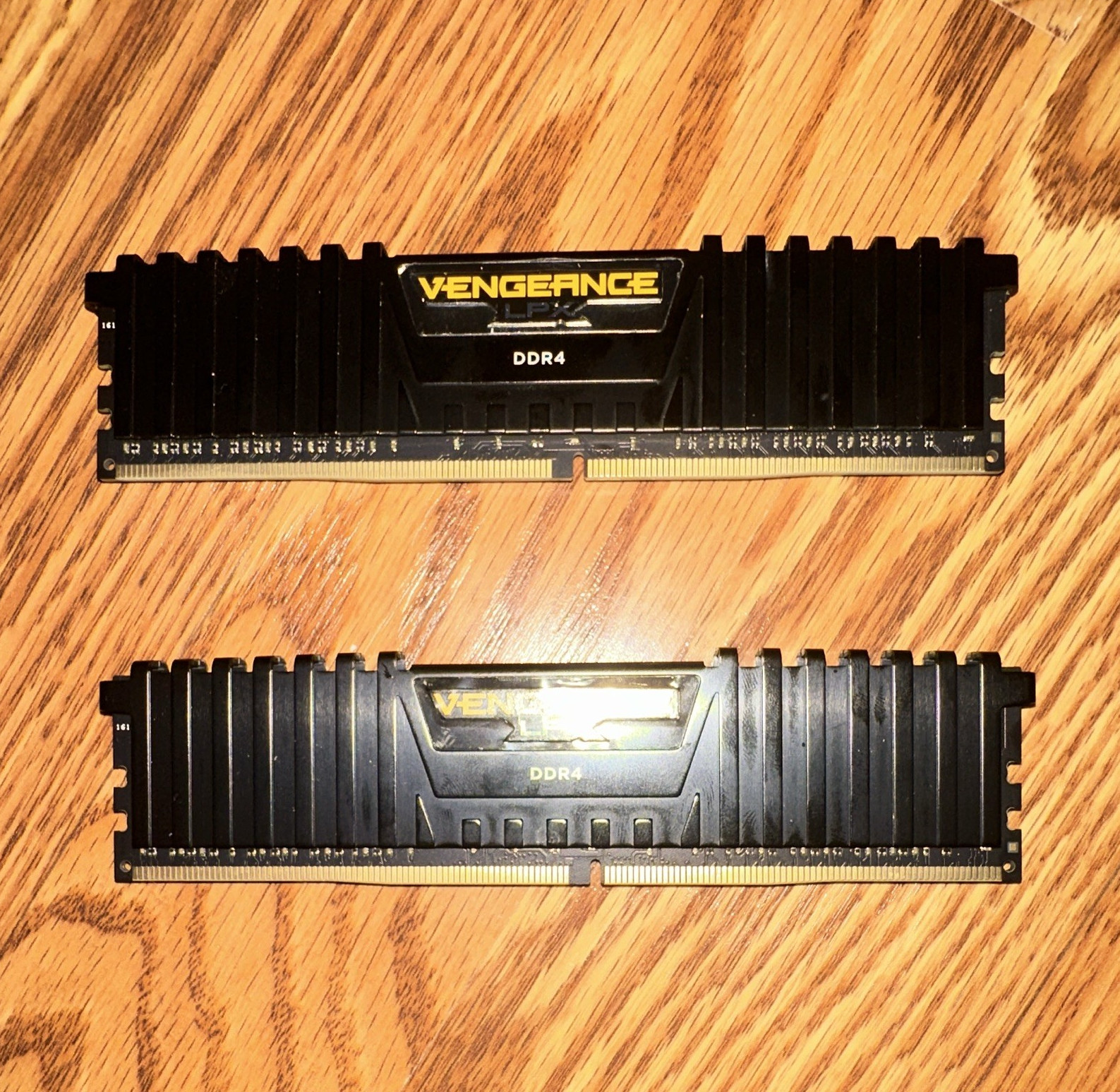Corsair Vengeance LPX DDR4 SDRAM DIMM 288-Pin Desktop RAM 2-Module Kit