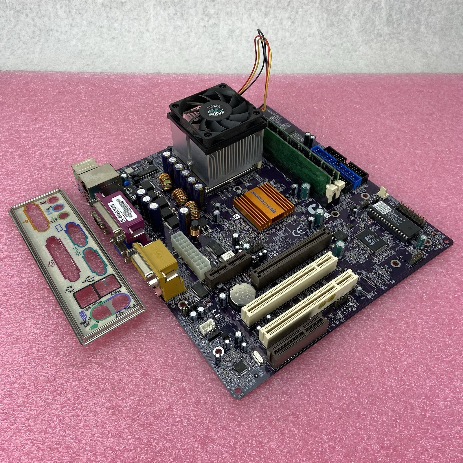 ECS SIS-730 Motherboard AMD Duron 1.3GHz 384MB RAM w/Shield Purple MB