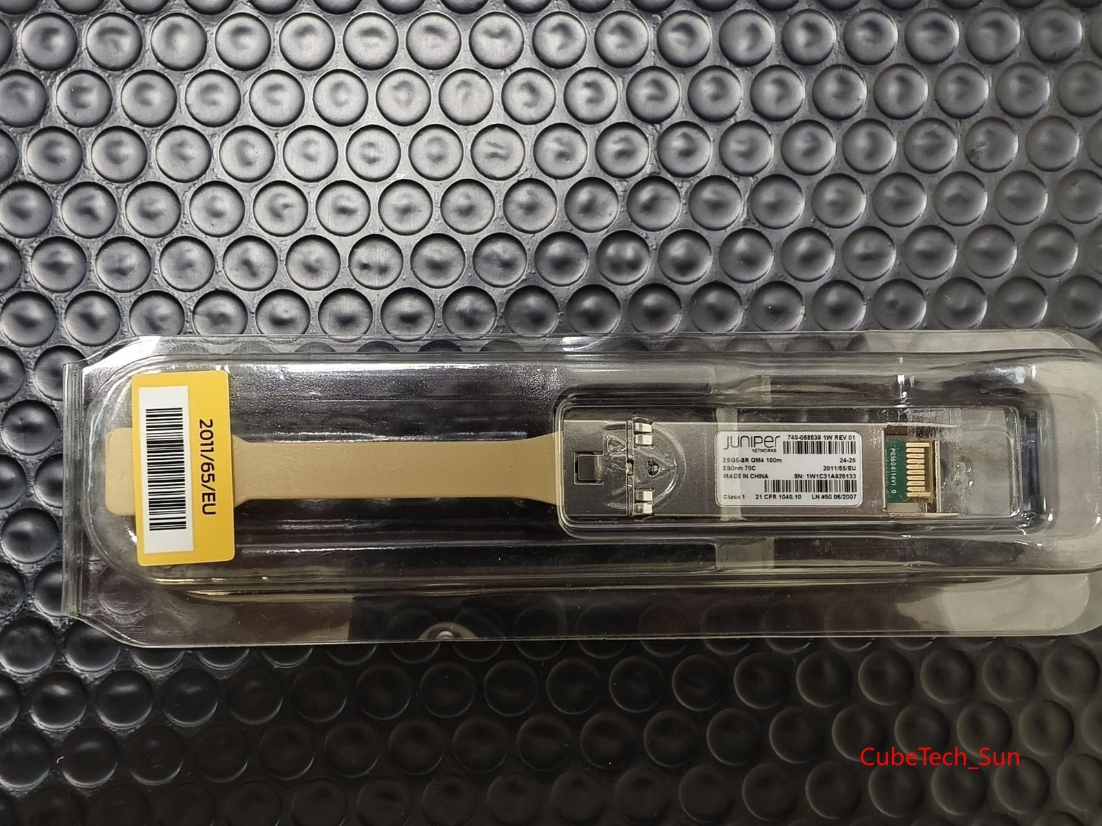 1PC Original Juniper 740-068639 SFP28-SR 850nm 100m on MMF LC JNP-SFP-25G-SR
