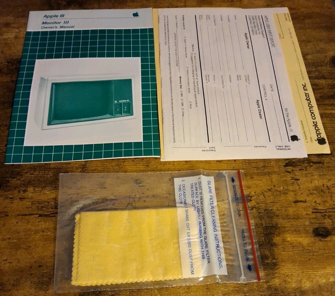Apple III Monitor III Owners Manual, Forms & Cleaning Cloth