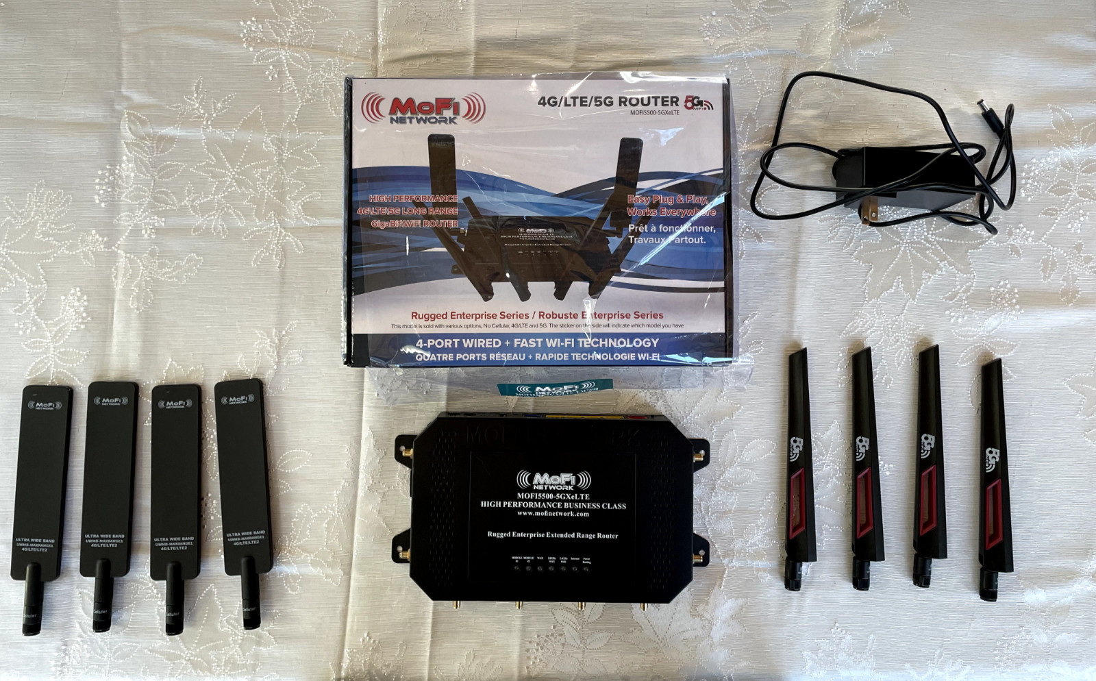 MoFi MOFI5500-5GXeLTE-EM7690 CAT 20 4G/LTE Gigabit WiFi Router