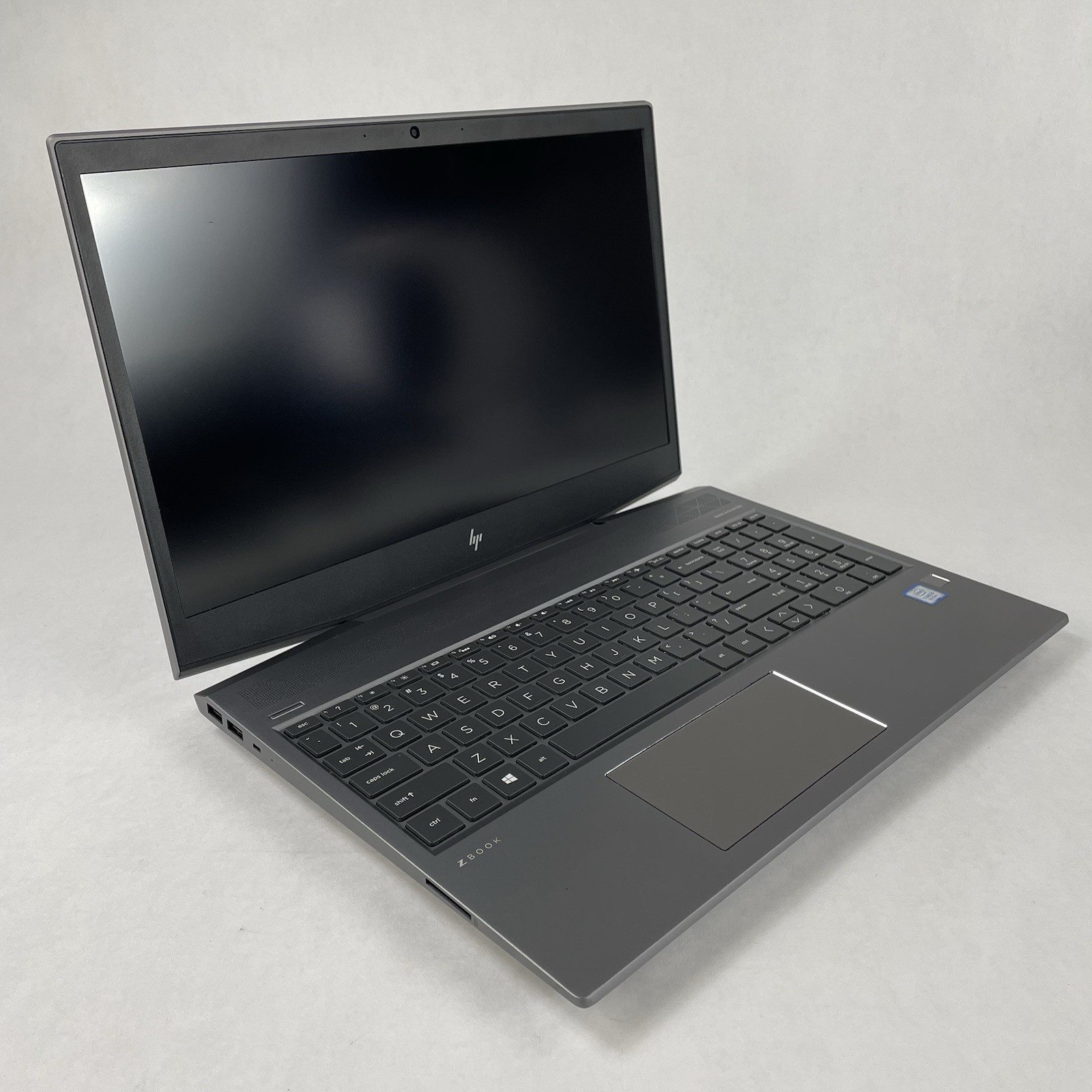 HP Zbook 15V G5 15.6" i5-8300H 2.30 GHz 8 GB RAM No SSD/OS/AC/Batt - READ