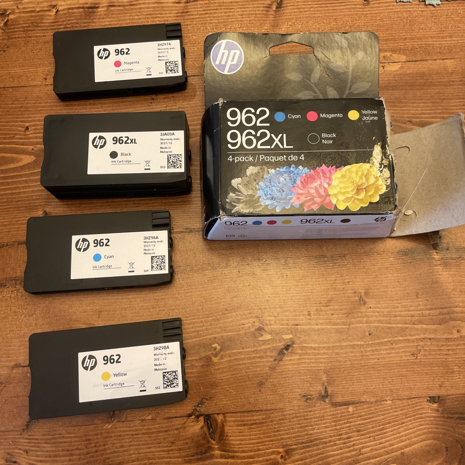 Genuine HP 962XL Black & 962 Color Ink Cartridges (4-Pack) EXP 12/2027 Open Read
